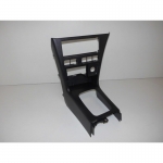 Konsole vorne  Farbe - schwarz  -